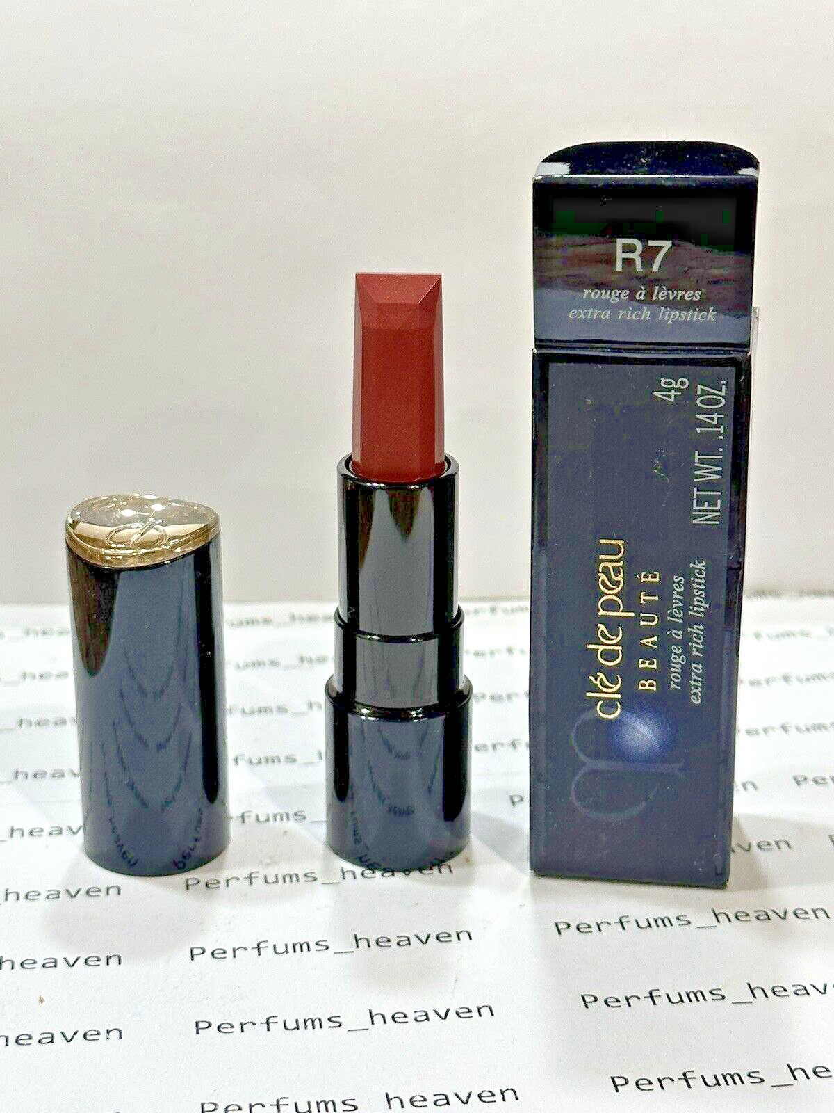 Cle De Peau Beaute Extra Rich Lipstick # R7  Size 4g  / 0.14 Oz.  New in Box
