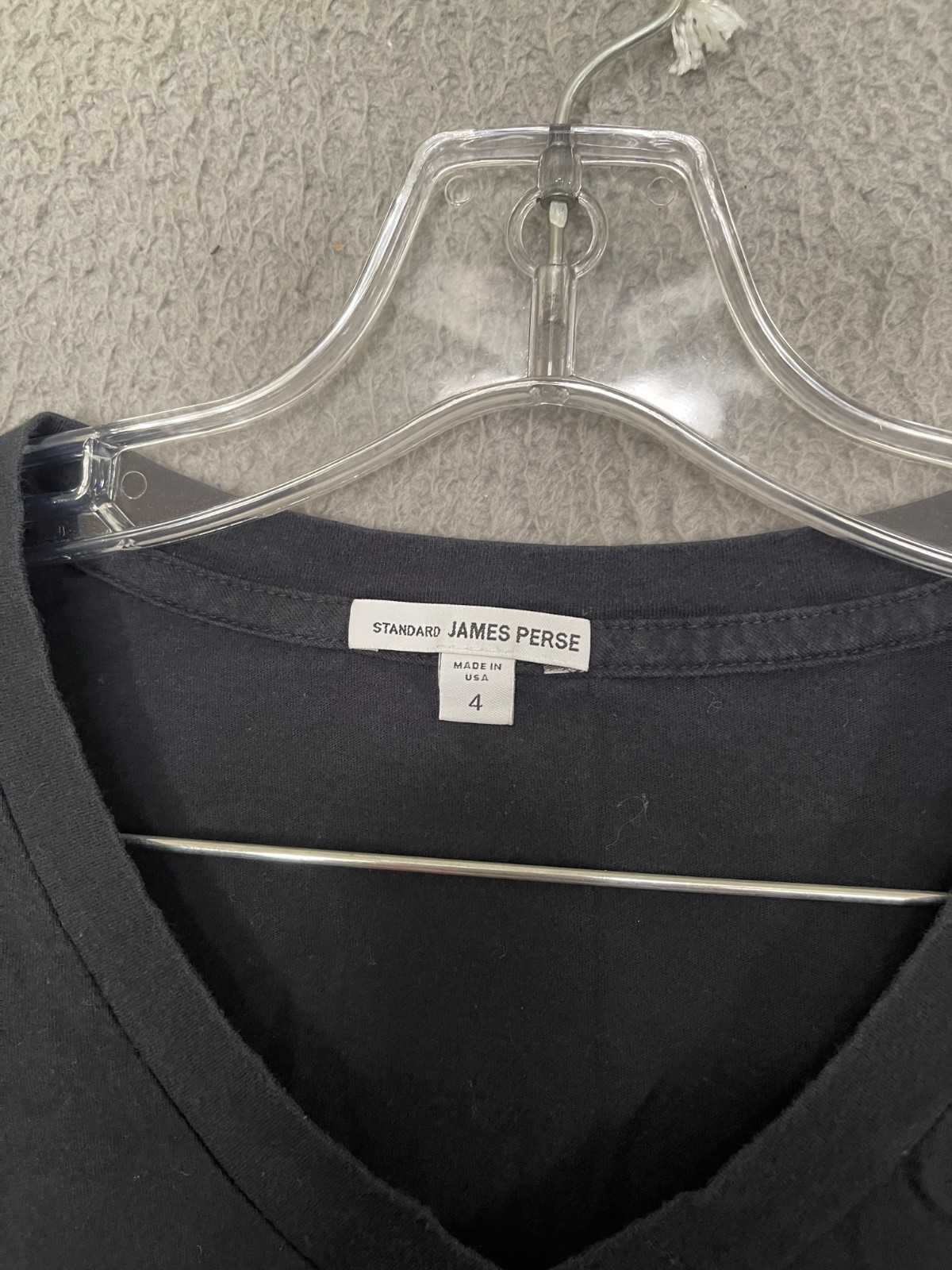 James Perse T-Shirt Mens Size 4 XL V-Neck Short Sleeve Black Adult gallery