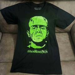 Universal Monsters Frankenstein vintage retro style Tshirt sz adult Small New