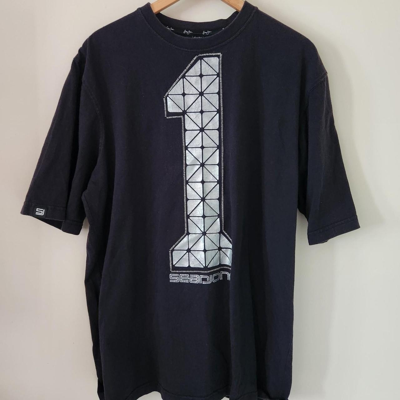 SEAN JOHN Vintage y2k Black and Silver #1 T-Shirt. SZ Mens XL.