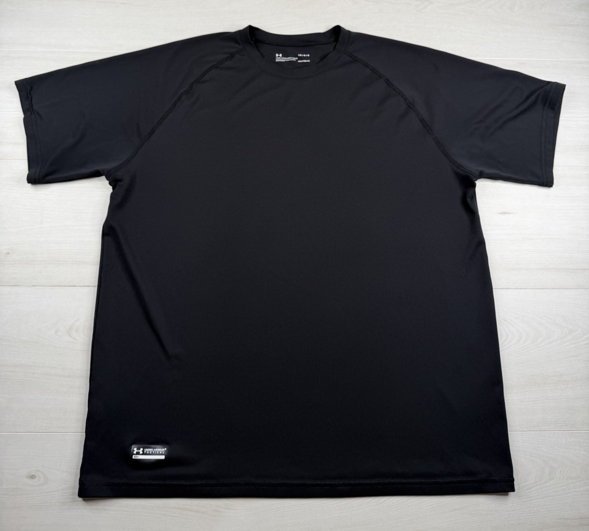 Under Armor Tactical Shirt Short Sleeve Black Loose HeatGear Wicking Mens L