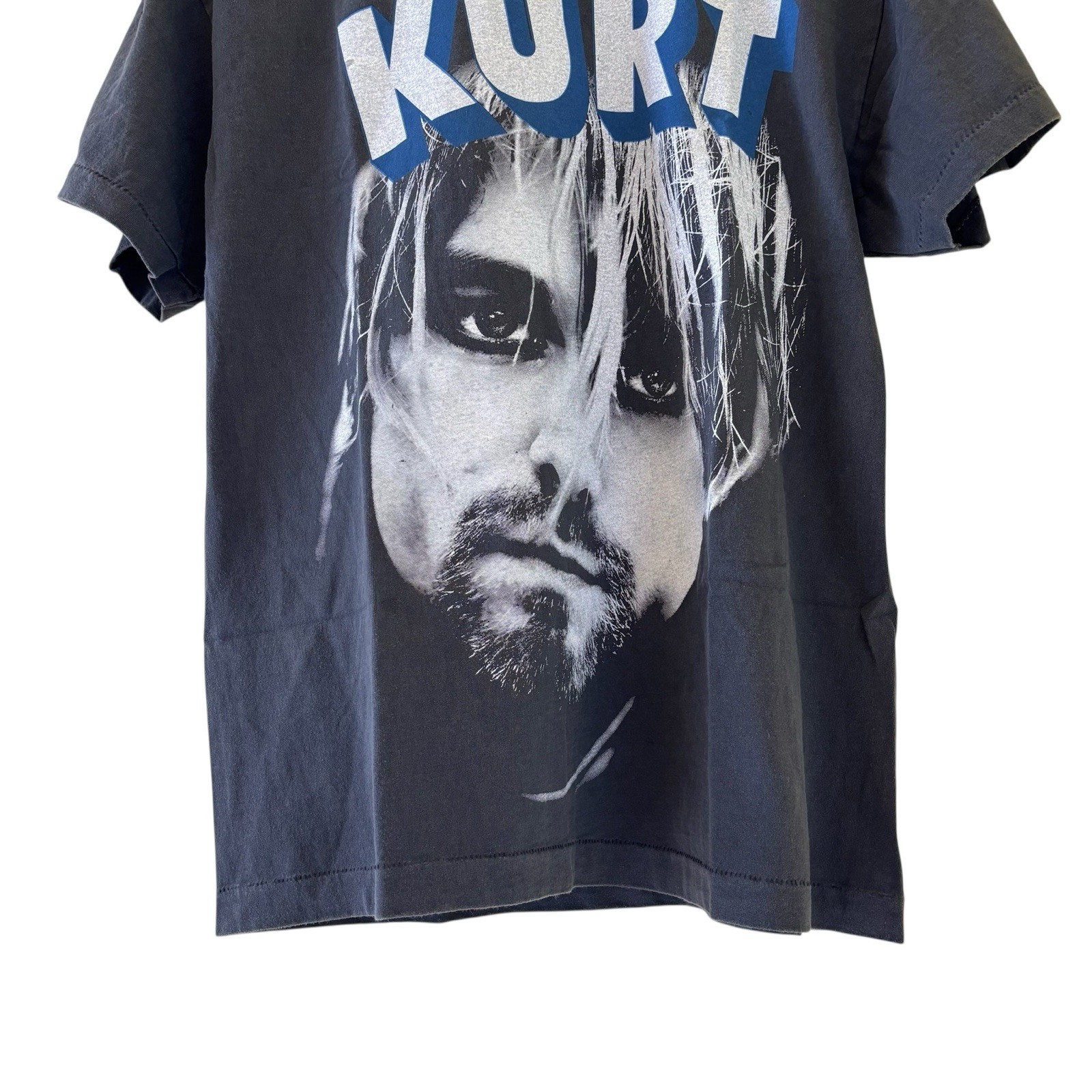 VTG Kurt Cobain Band Shirt Tee Nirvana Single Stitch REPRINT Size L gallery