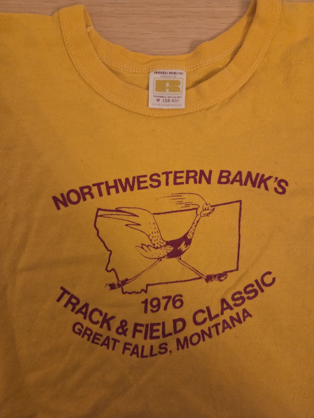 Russell Athletic 1976 Track & Field Classic Graphic Yellow Men's M Crew Neck Tee gallery