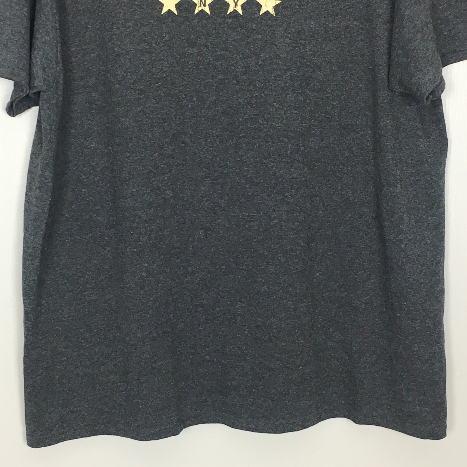 Delta Pro Weight Graphic T-Shirt Mens XL New York City Gray Crew Neck gallery