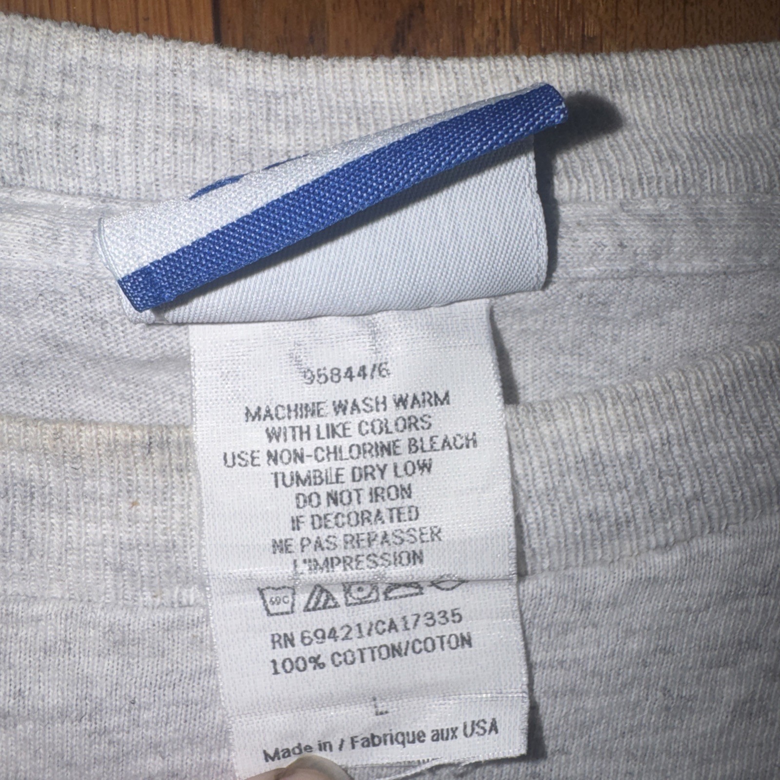 VINTAGE 90's Reebok USA L embroidery Logo CLASSIC T SHIRT Gray gallery