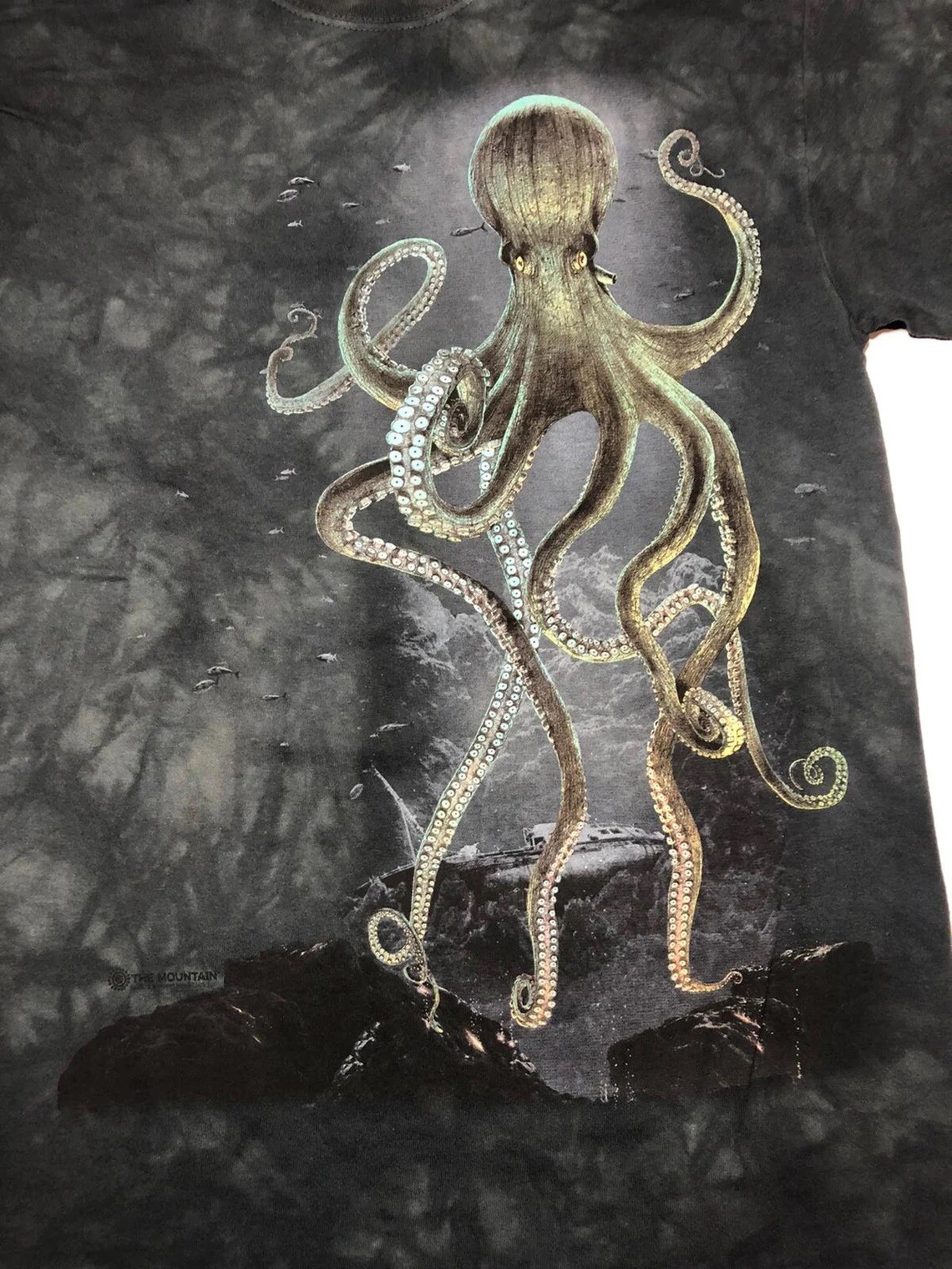 Octopus Pacific Marine Aquatic Eight Tentacles Animal The Mountain T-Shirt S-4X gallery
