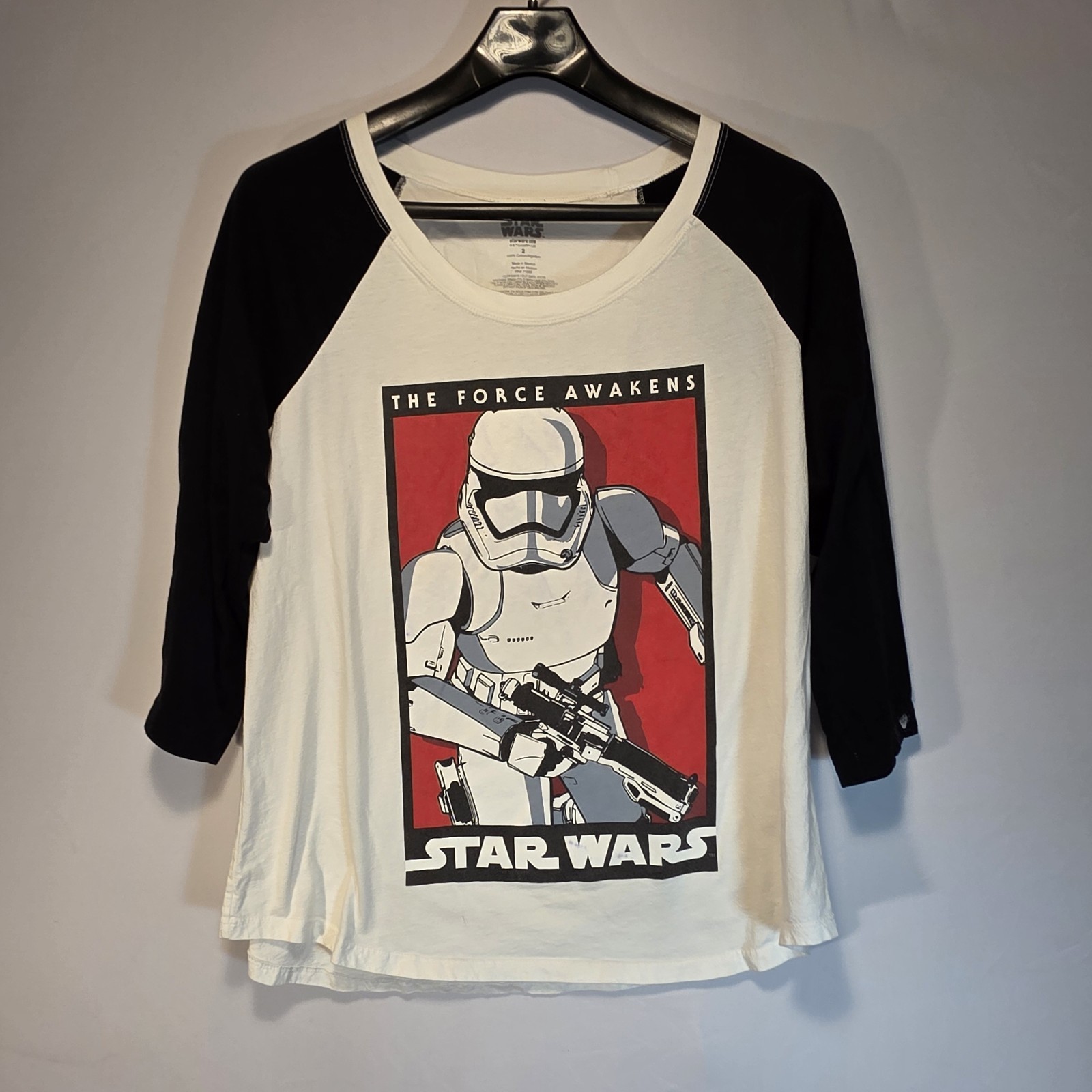 2 SHIRT BUNDLE!! Star Wars Cold Shoulder XXL AND Star Wars ¾ Sleeve Shirt 2X gallery