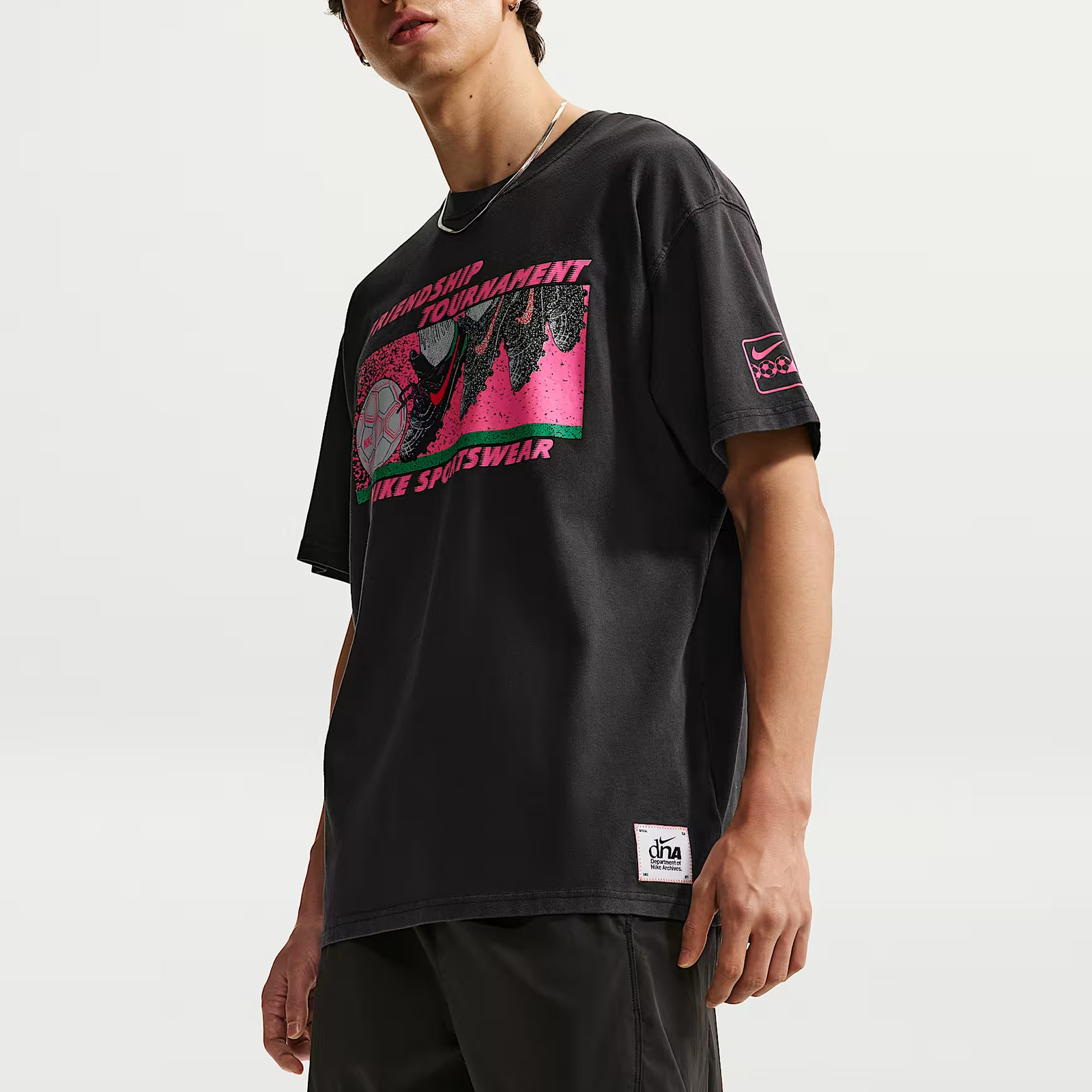 Nike Sportswear T Shirts Men's Gray Black Crew Neck Moderate IR5775-045 Size gallery