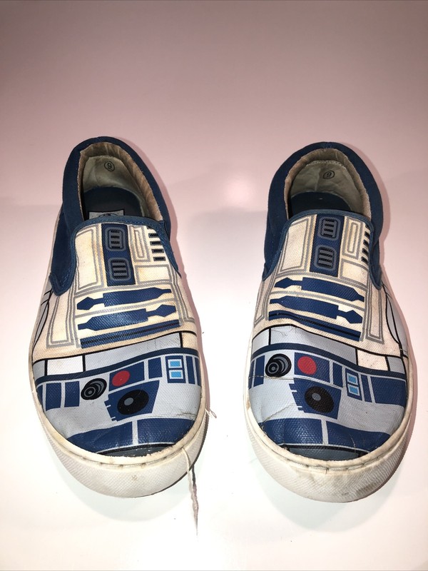 Star Wars SW R2D2 Mens Slip On Shoes Size 9M R2-D2 Blue/White Printed Low Top