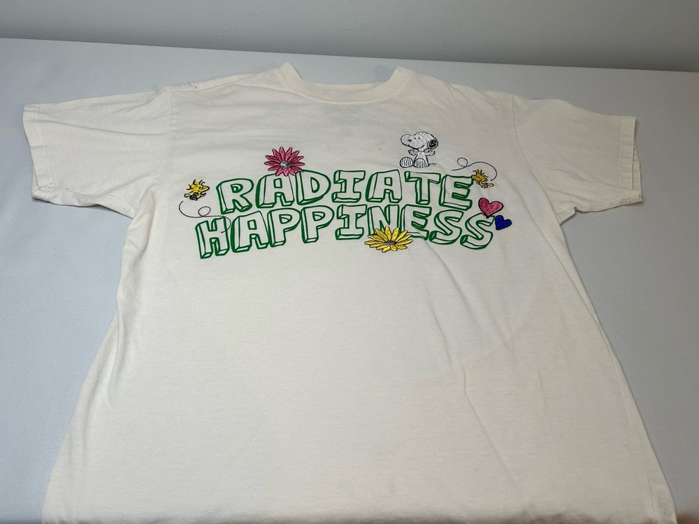 Peanuts Snoopy Radiate Happiness T-Shirt Small Cream Graphic Tee Cotton