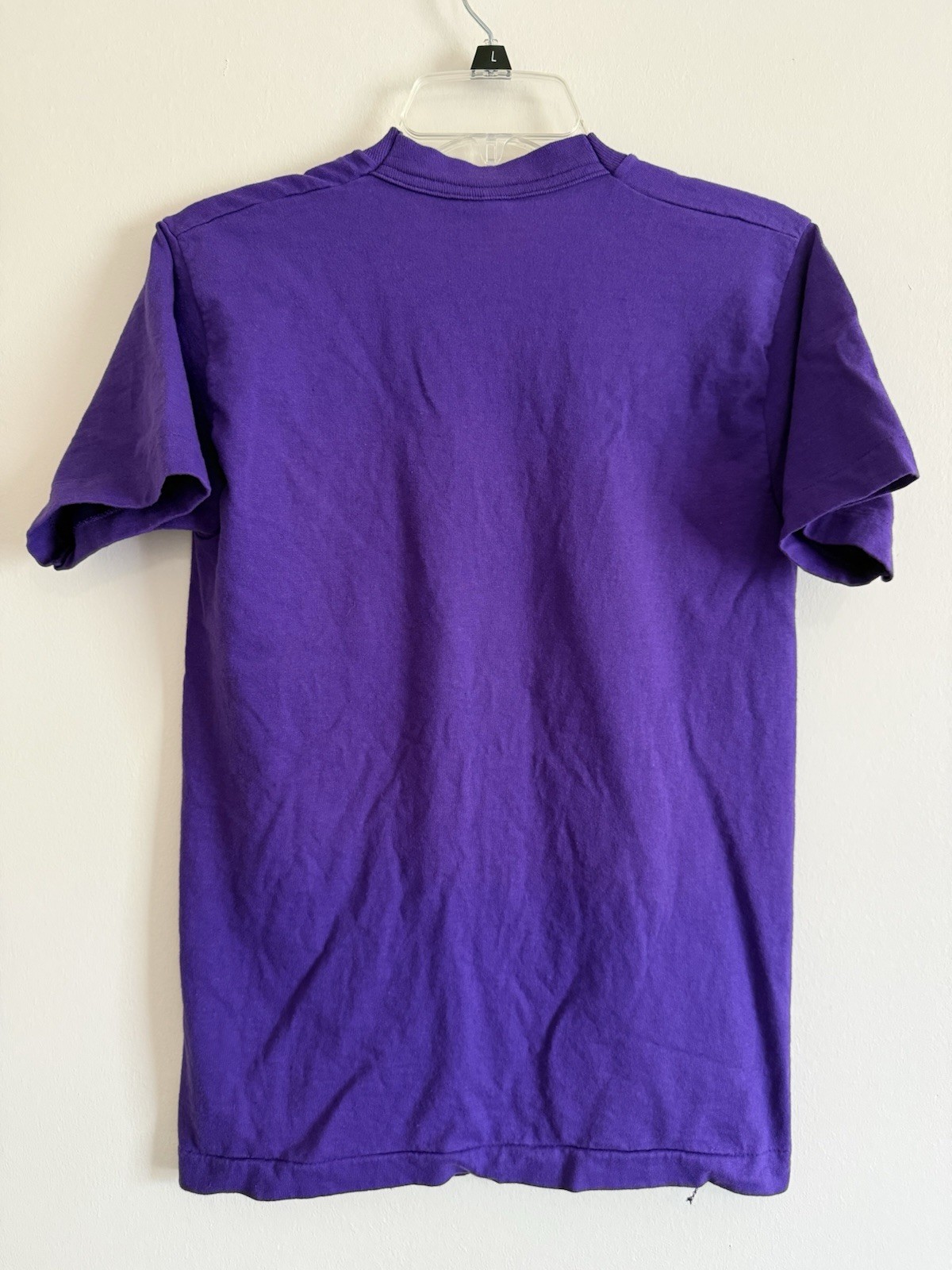 Vintage 1990’s Minnesota Purple Camp Snoopy Knott’s Size Small T Shirt gallery