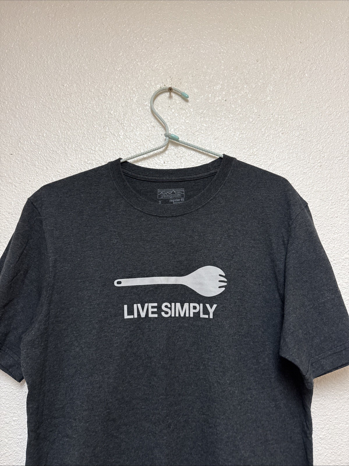 Patagonia Live Simply "Spork" T-shirt Men's Gray Short Sleeve 39046 Sz S gallery