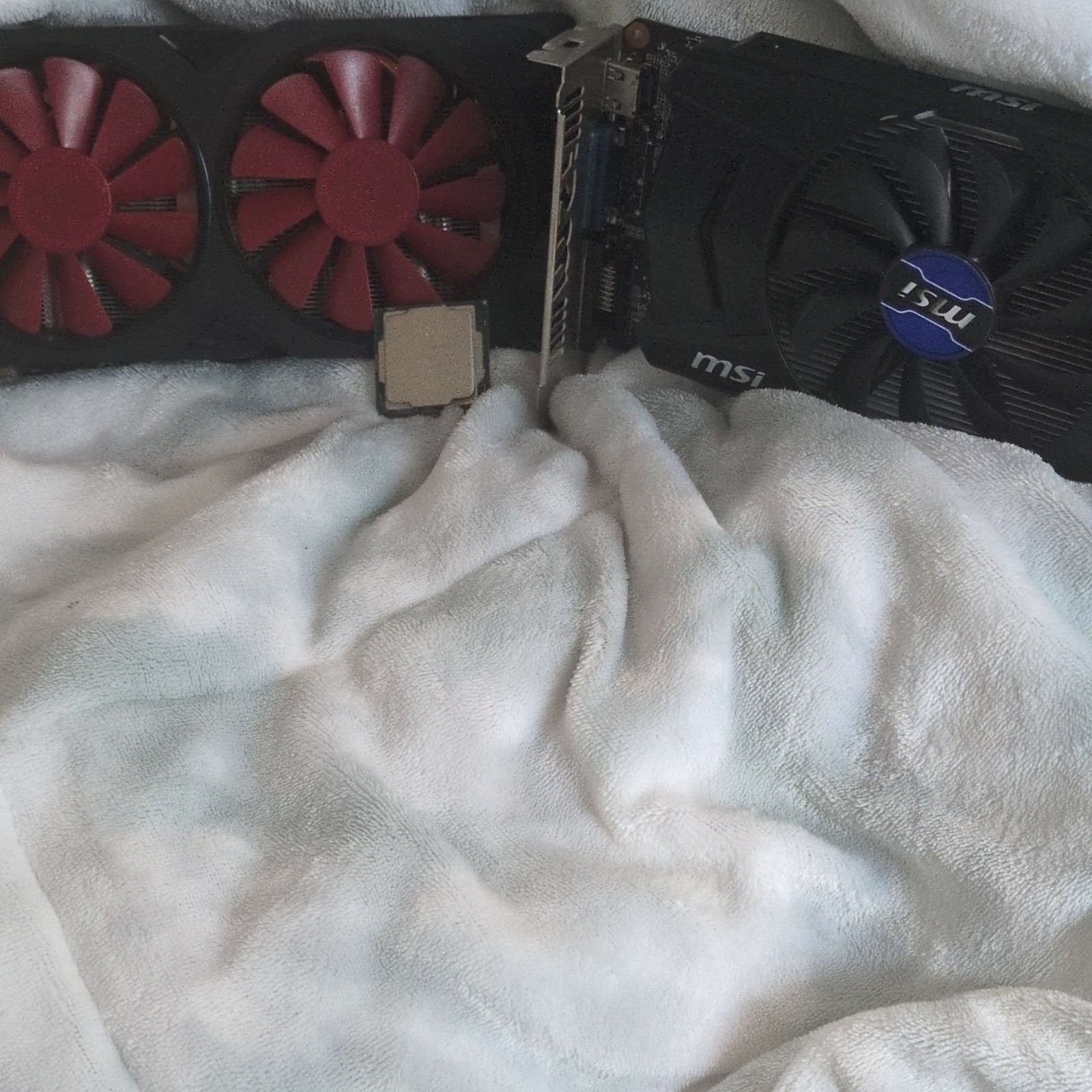 Rx 470 4gb And Gtx750 Ti Gpu With I3 7100 CPU Bundle PC Components