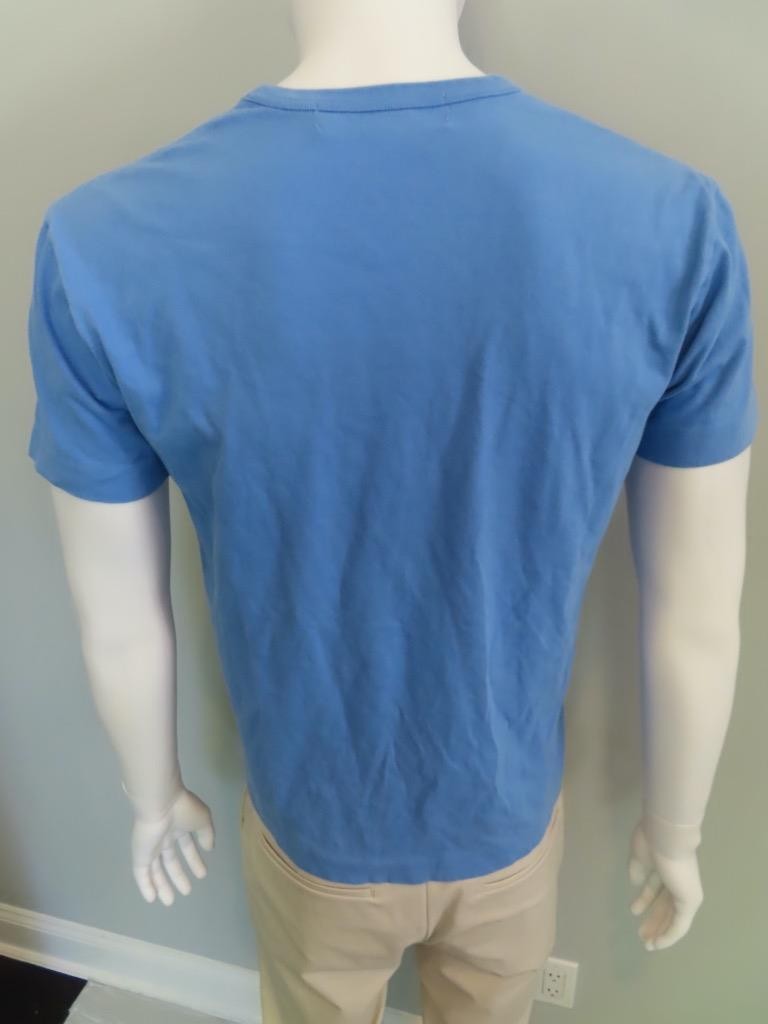 PLAY Comme des Garcons Blue Short Slv/Red Heart Patch Mens T-Shirt Size L gallery