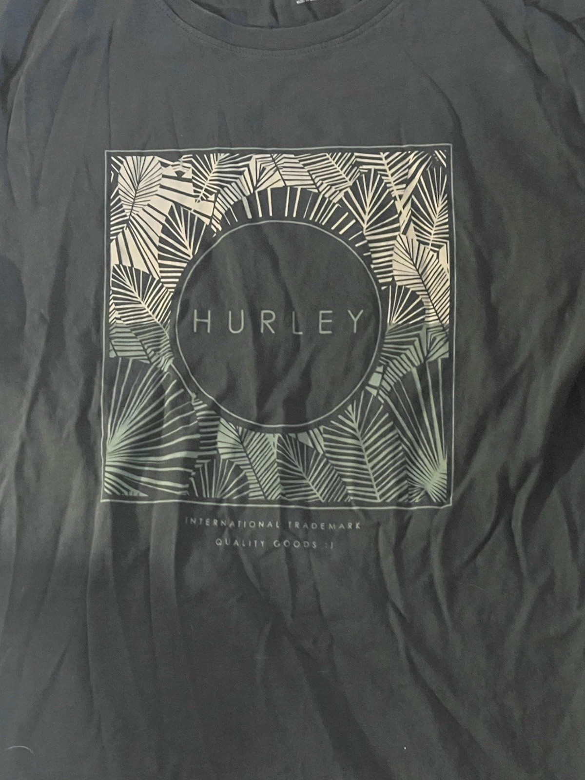 Hurley Graphic Tee Mens Medium Green Cotton Travel Beach Outdoor Short Sleeve gallery