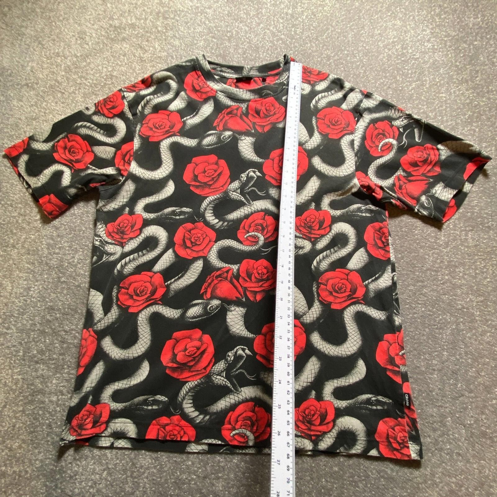 Cropp Men's Large Multicoloured Snake Rose Graphic Print Comfort Fit T-Shirt gallery