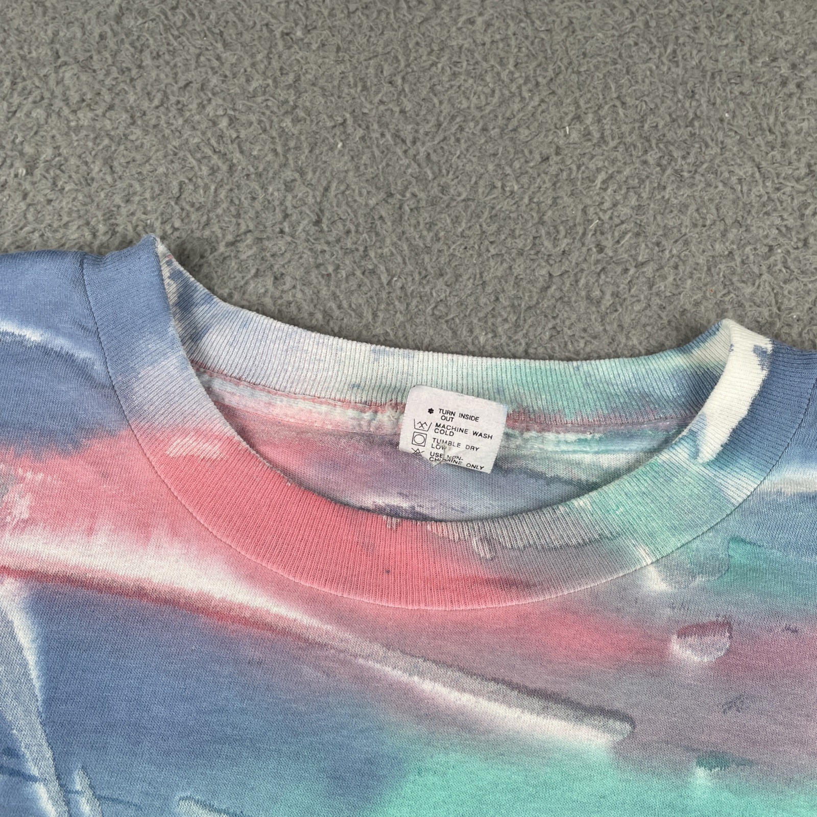 Vtg Silver Screen Ts XL Tie Dye Shirt Sunshine Iridescent Puff Print Made In USA gallery