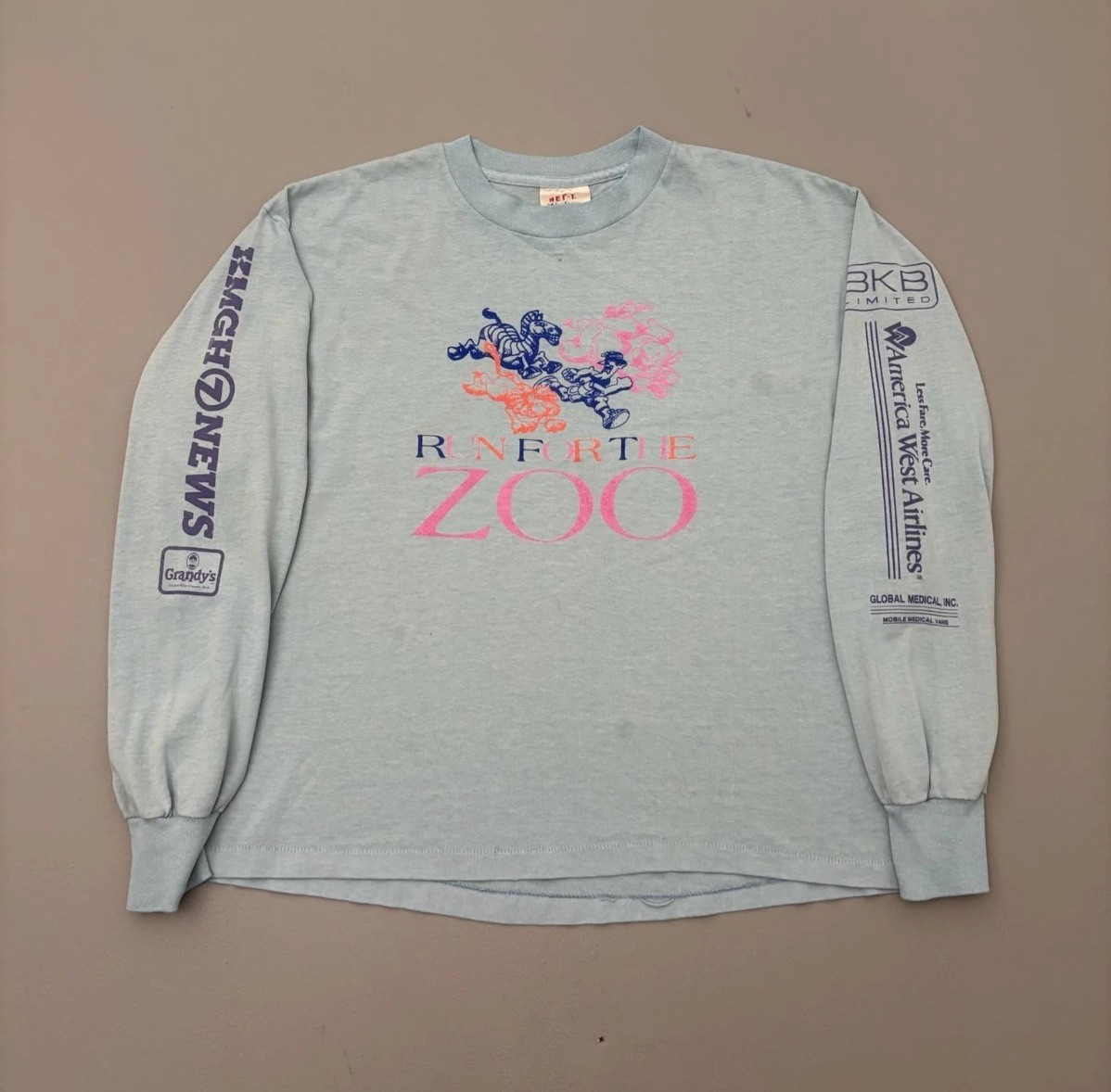 Vintage 90s HEF-T Run For The Zoo Long Sleeve T-Shirt M Blue Polycotton gallery