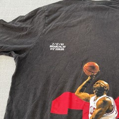 Air Jordan Back Printing Flying Man Retro Short Sleeve Distress Black Size L
