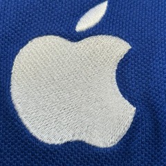 Official Apple Store Employee Uniform T-Shirt Blue Embroidered Logo Size L