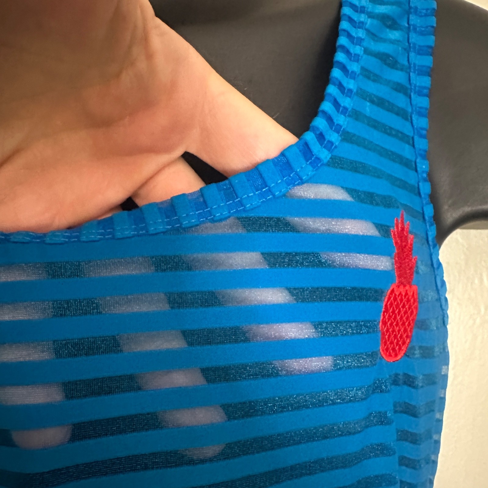 JJ Malibu Mesh Stripe Tank Top Small Gently worn 80% polyamide/20% elastane gallery