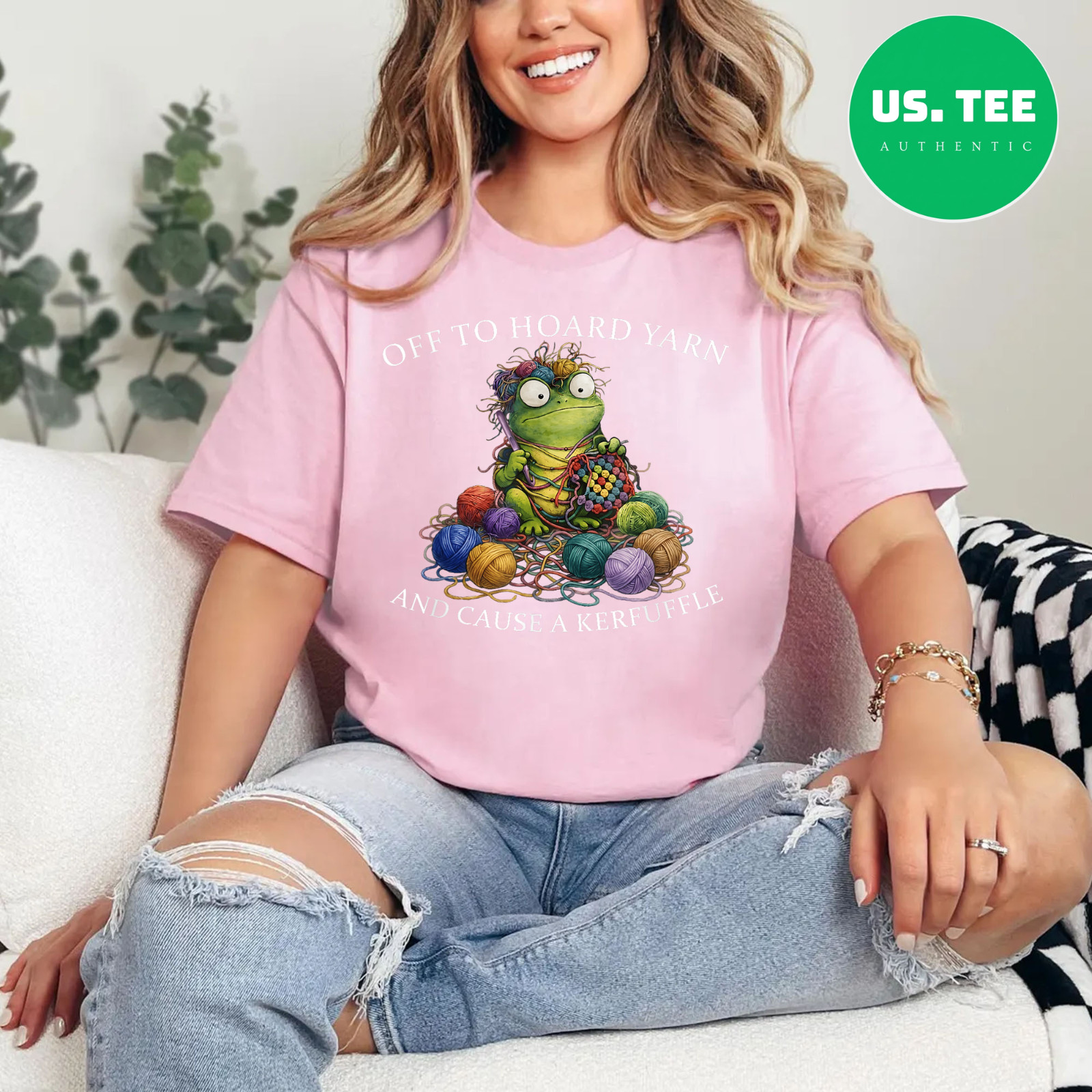 Off to Hoard Yarn Frog Knitting Crochet Knitter Yarn Lover T-Shirt gallery