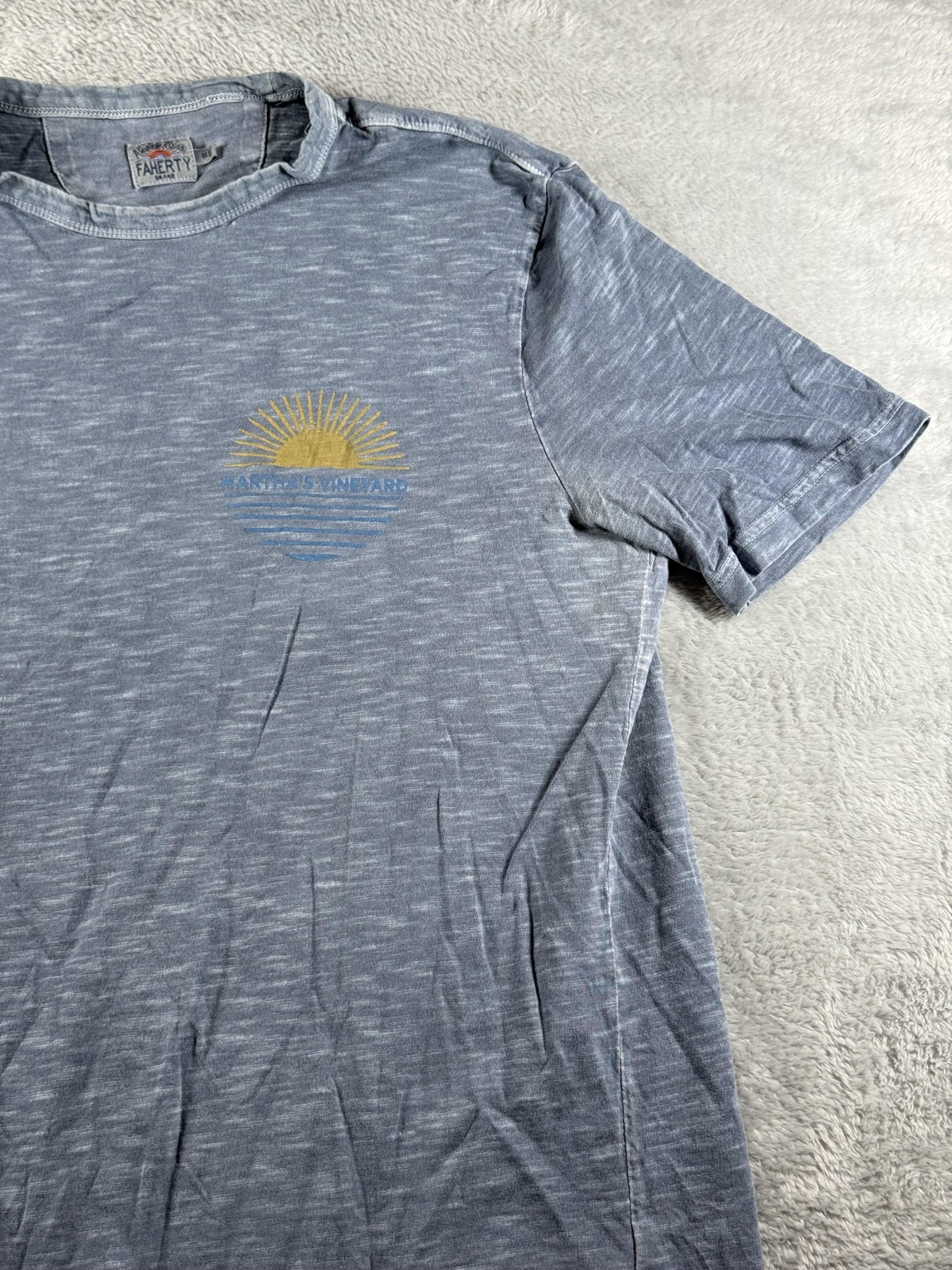 Faherty Shirt Mens Medium Blue Sunrise Graphic Crewneck Tee Casual Beach Outdoor gallery