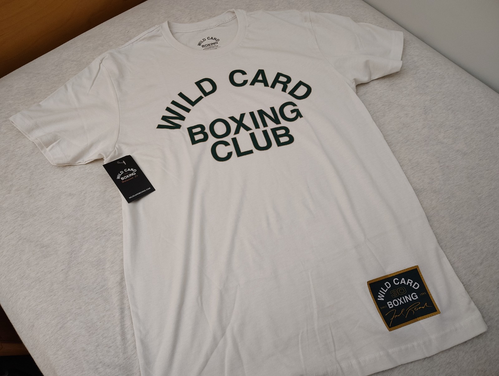 NEW Freddie Roach Wild Card Boxing 30th Anniversary Bone White Size Men’s Medium