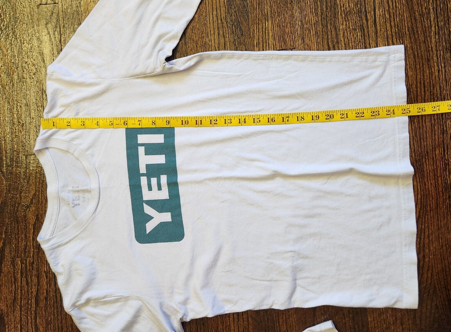 2 YETI Mens T Shirts Size Small Outdoor Lifestyle Logo American Workwear Outdoor gallery