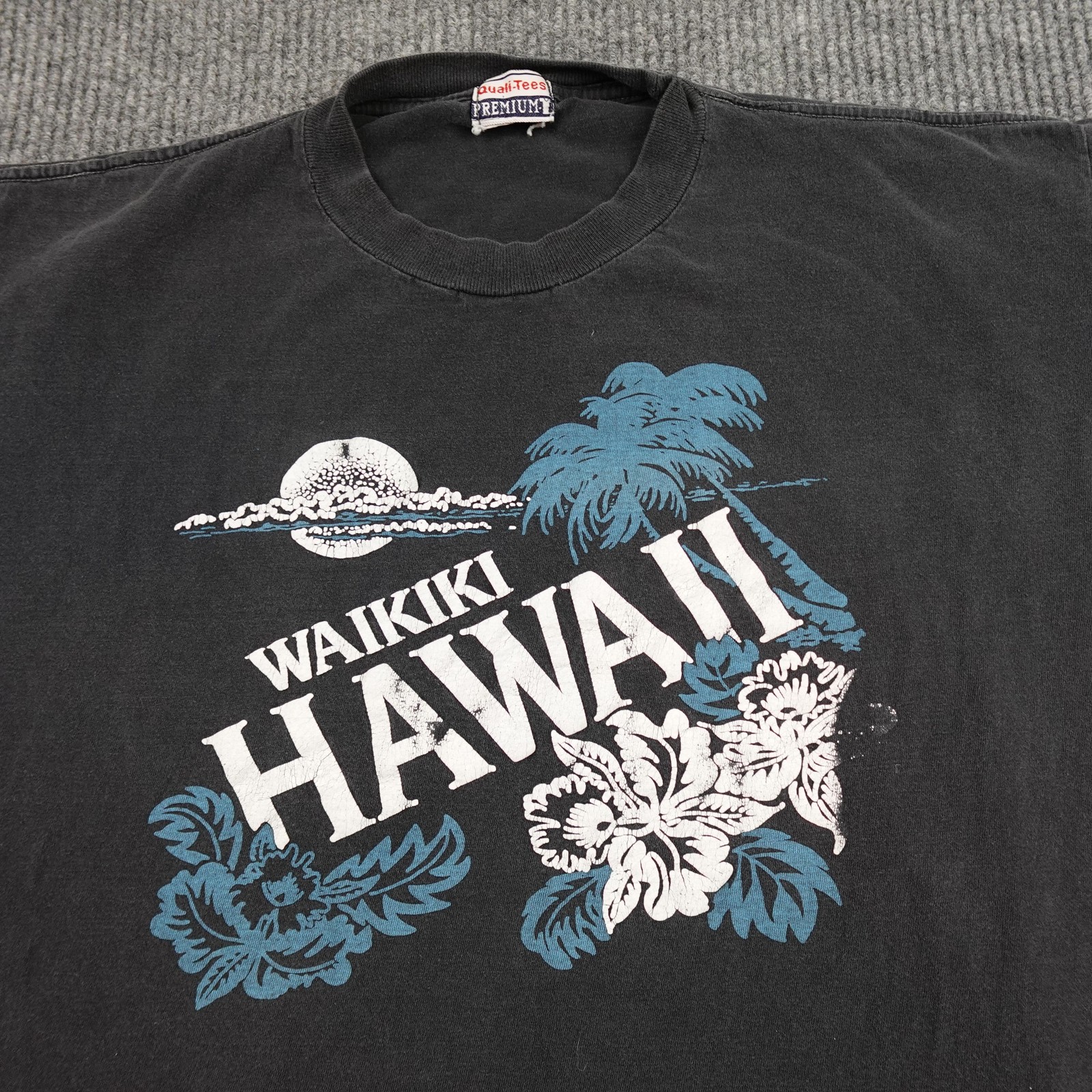 Vintage Waikiki Hawaii Shirt Mens XL Black Hawaiian Souvenir Single Stitch gallery