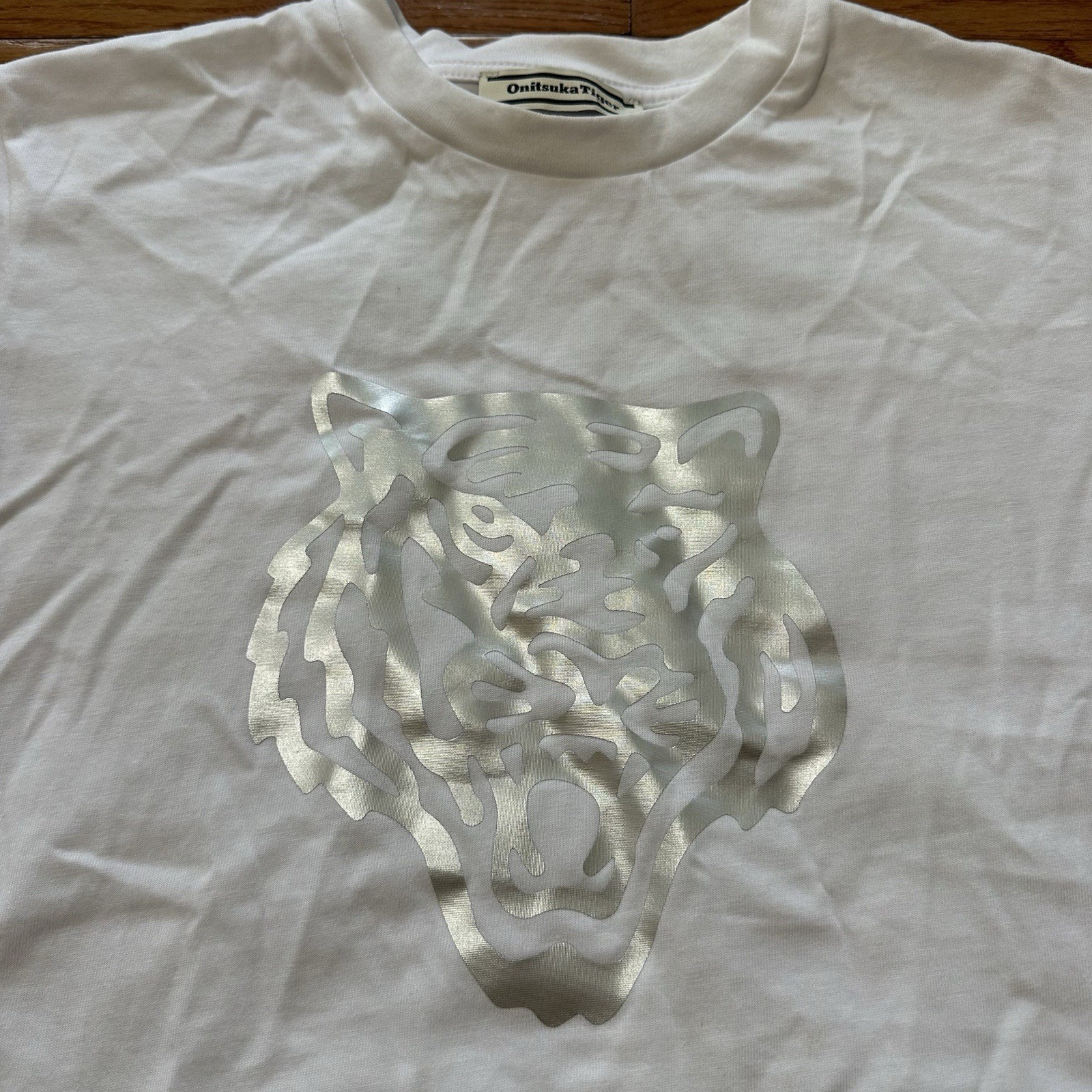 Onitsuka Tiger ASICS Tiger Face White Graphic Shirt Small Streetwear gallery