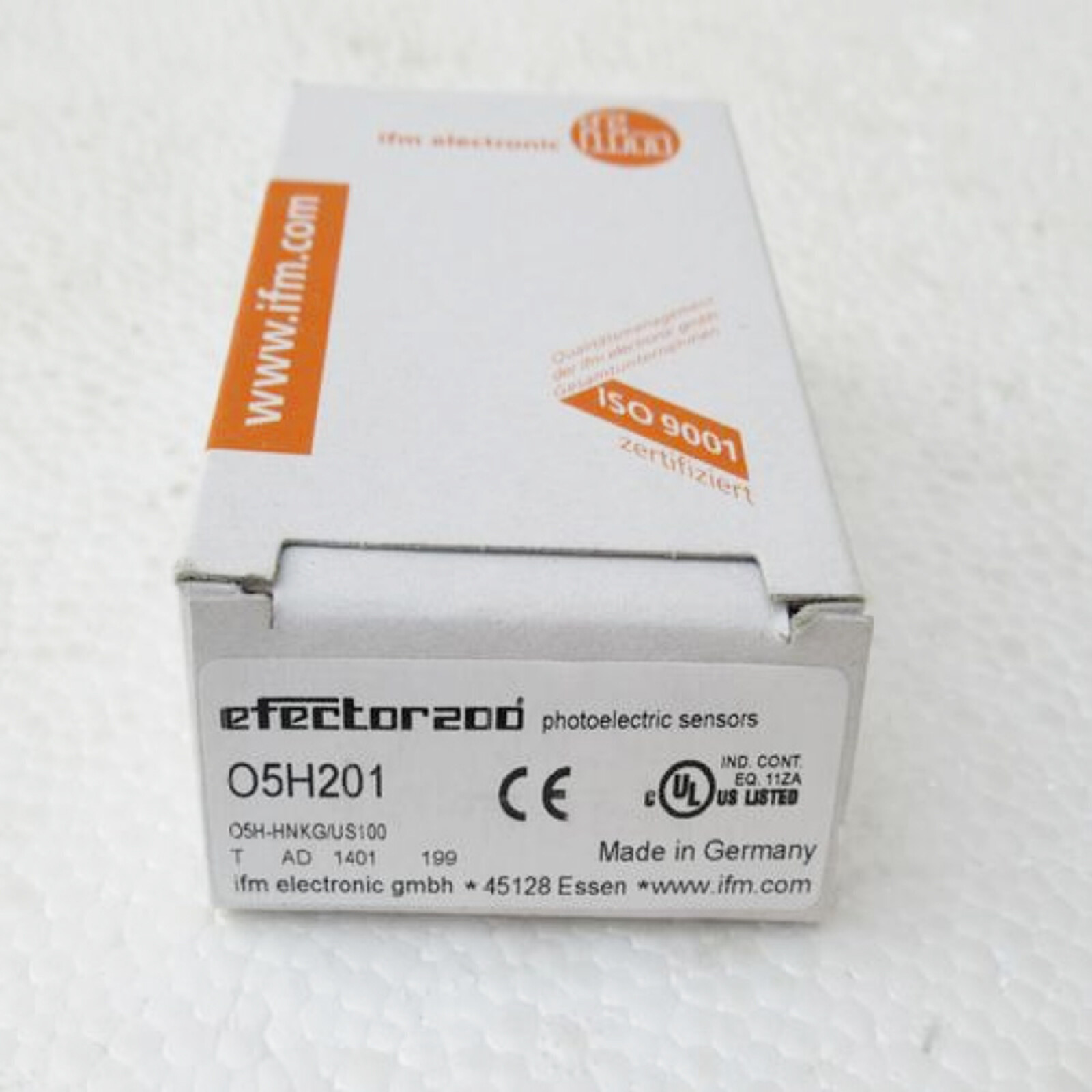 IFM O5H201 Diffuse Reflection Sensors with Background Suppression 10.36DC  ✦KD