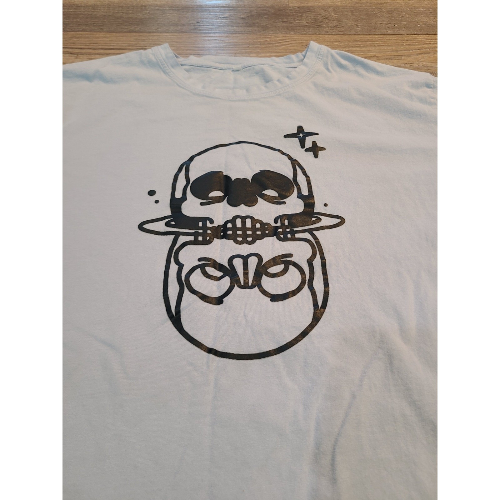 Unknown brand large unisex men's tee gallery