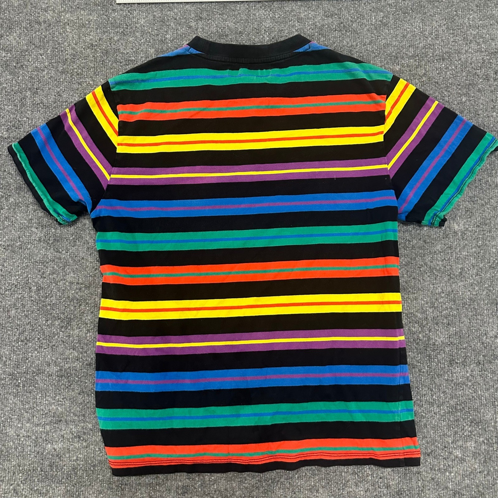 Guess T-Shirt Mens Size M J Balvin Collab Rainbow Horizontal Stripe Black Logo gallery
