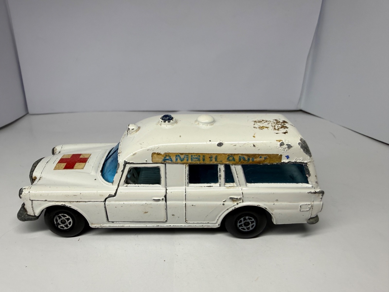 Vintage Matchbox King Size K-6 Mercedes Benz Ambulance Toy