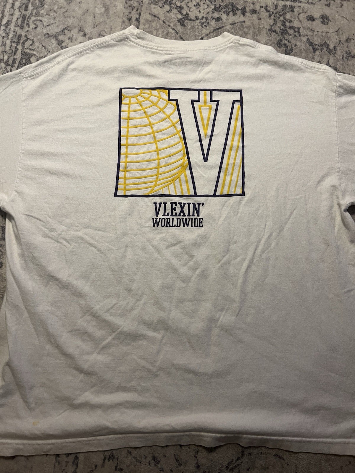 Vlexin Men's XXL White Logo Graphic Print Crew Neck Short Sleeve T-Shirt gallery
