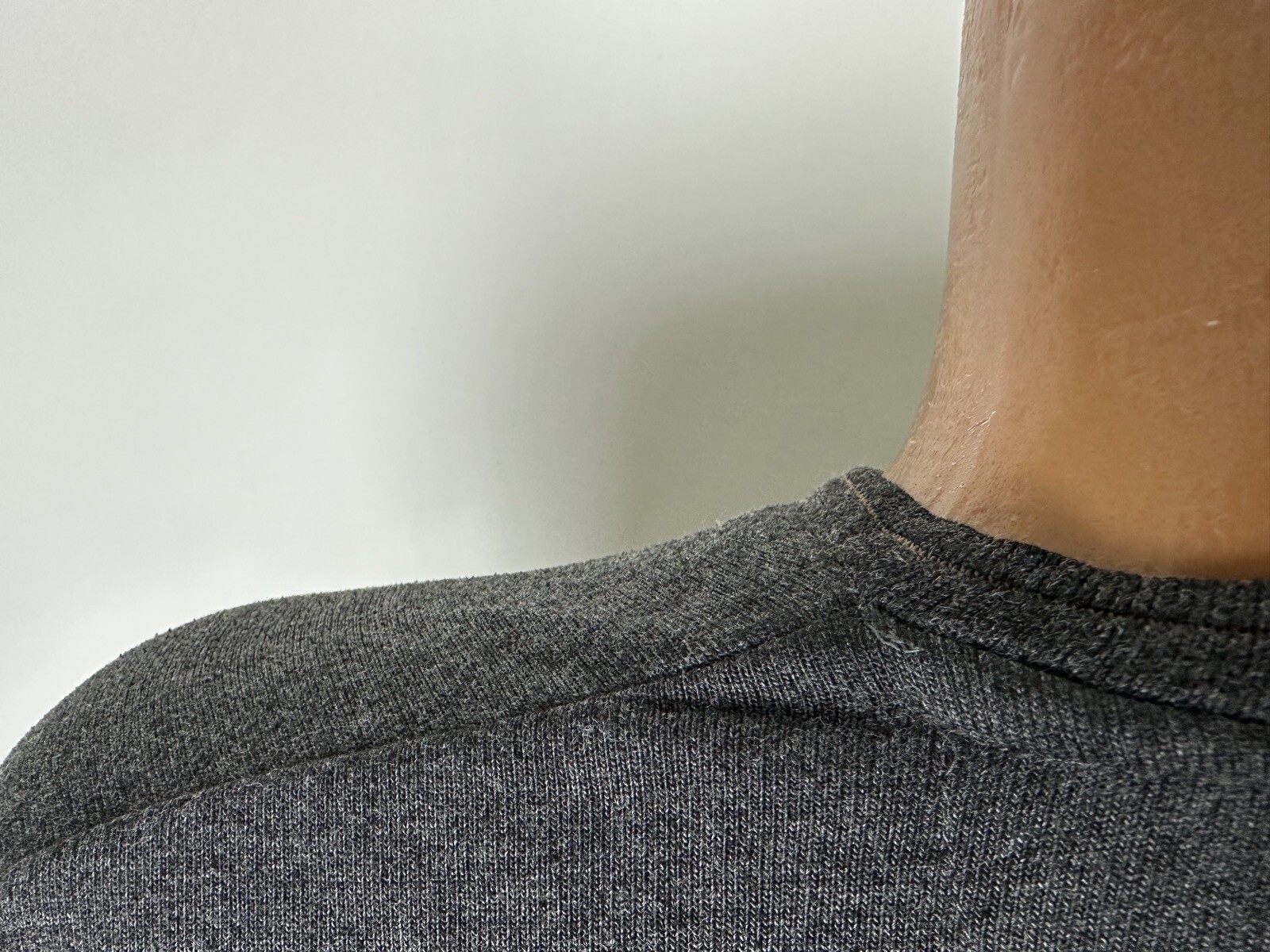 Vintage 90s V-Neck Shirt Men Large Minimal Gray Heavy Rayon Blend Robert Stock gallery