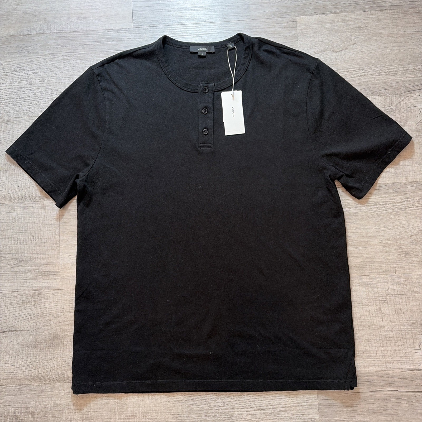 NWT VINCE SHORT SLEEVE HENLEY T SHIRT MENS SZ LARGE $125 USA BLACK 100% COTTON