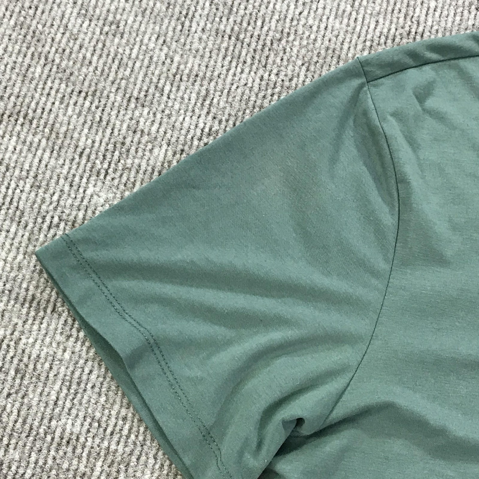 CUTS Henley Shirt Mens Large Green PYCA Pro Stretch Curved Hem Tee Soft Casual gallery