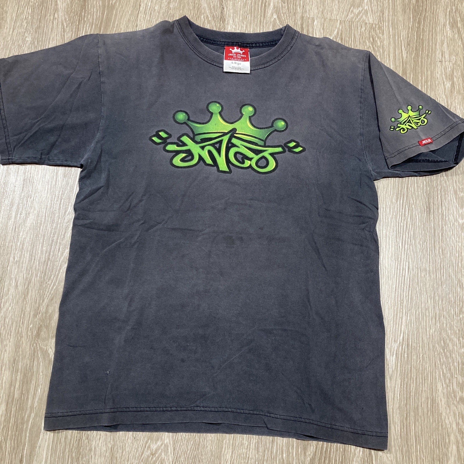 JNCO Shirt L 90s 00s Y2k Dragon Grunge Crown Logo Skater Skating Skate Tee gallery