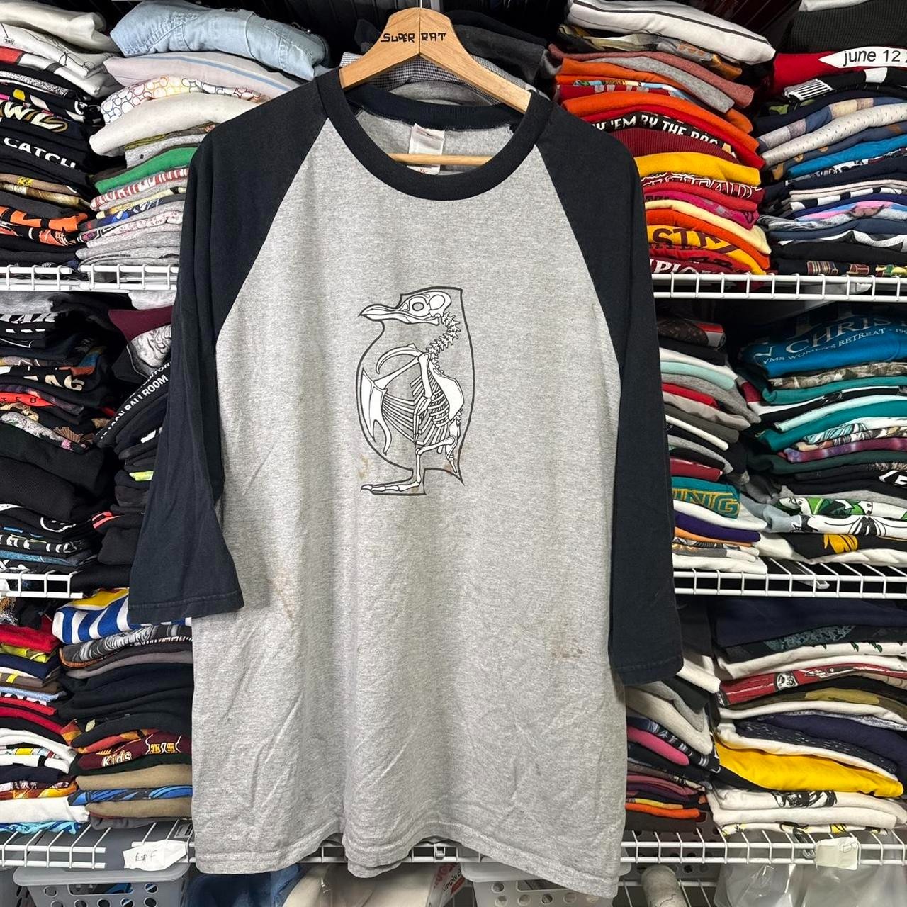 Y2K Madagascar research and development crew raglan t shirt XL gallery