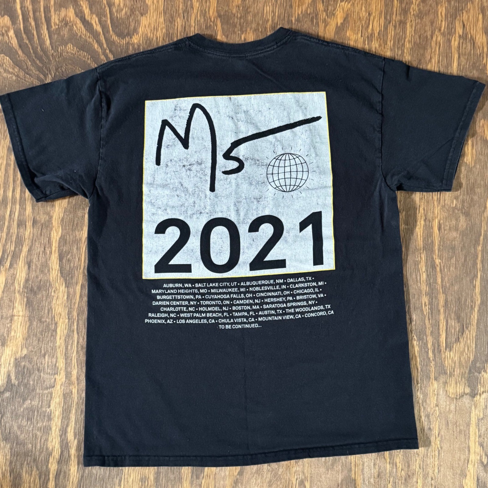 Maroon 5 2021 Tour Shirt Large Black Gildan Band Tee Adam Levine M5 gallery