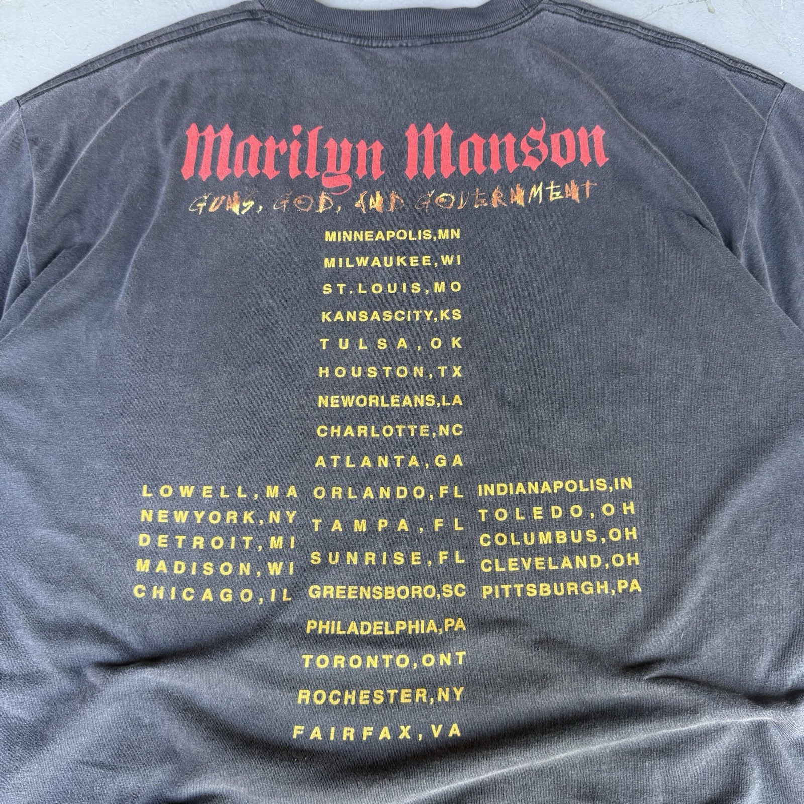 Vintage 2000 Marilyn Manson Hollywood Tour Tshirt Faded Black XL Rare gallery