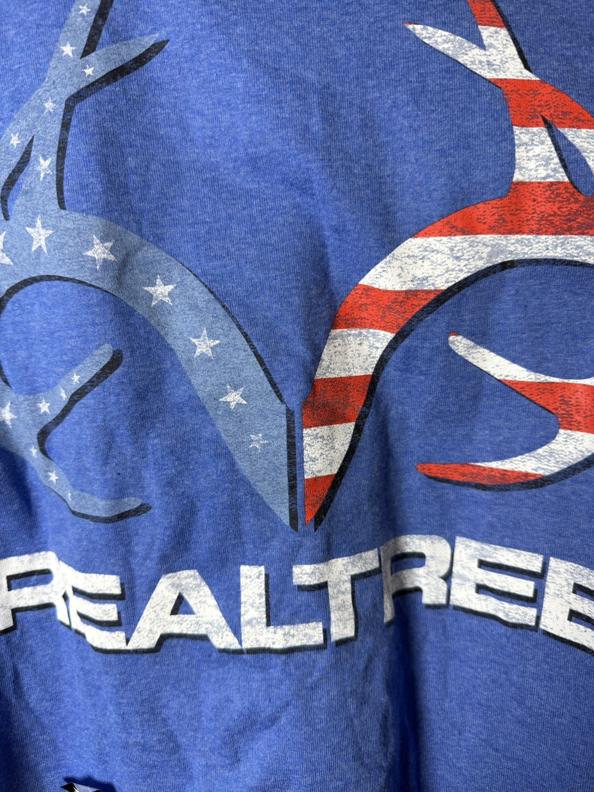 Realtree Mens 2XL T-Shirt Blue Short Sleeve Crewneck Outdoor Hunting Graphic Tee gallery