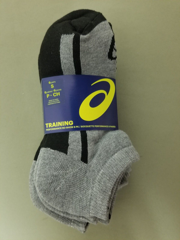 New Asics Training 6 Pk. Performance No Show Socks.