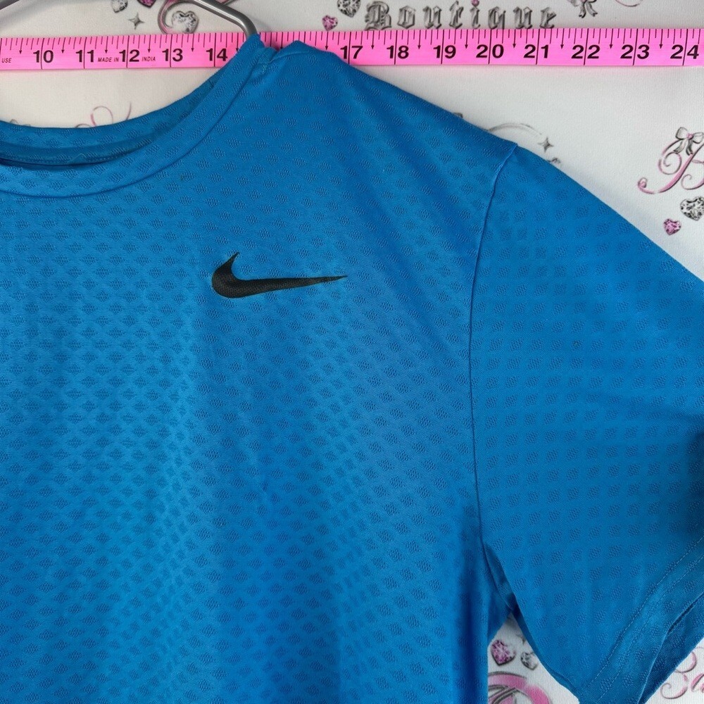 Nike T-shirt stretchy Bright Blue Dri-FIT Short Sleeve Athletic Tee gallery