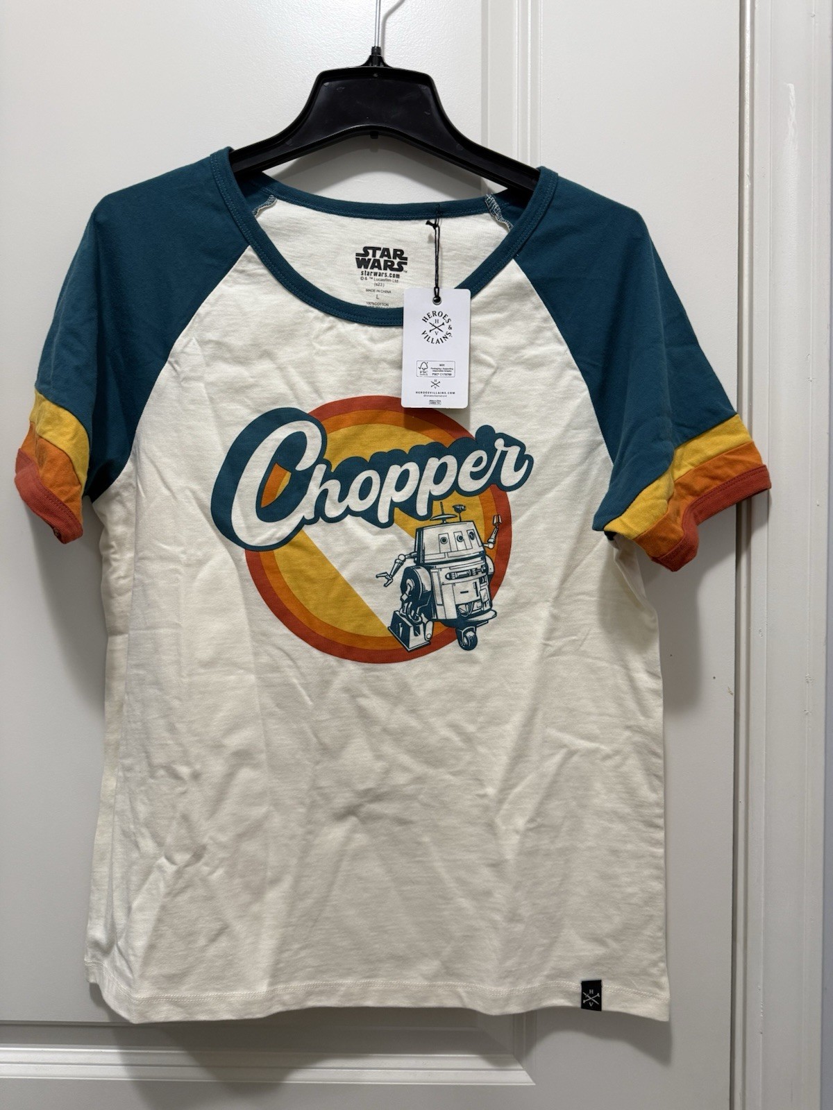 Heroes & Villains Star Wars Chopper Women’s L Almost Rainbow Sleeves 100% Cotton