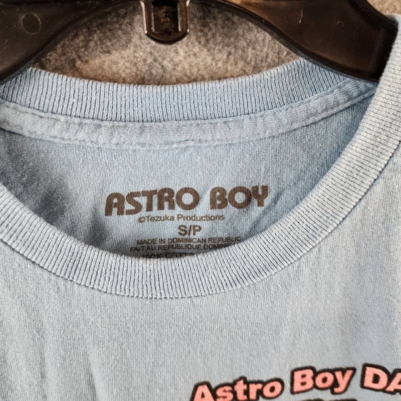 Astro Boy Kanji Graphic Print Tee Men's S Light Blue Multi Crewneck Short Sleeve gallery