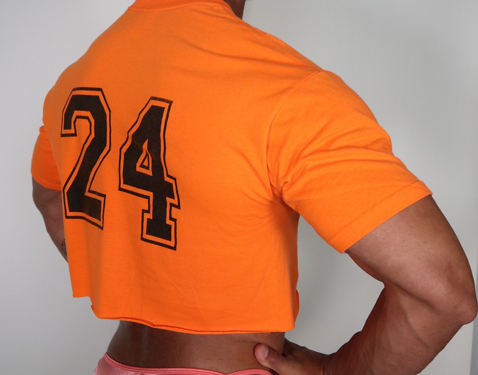 ORANGE "HANDSOME" CROPPED MEN'S T-SHIRT SIZE L gallery