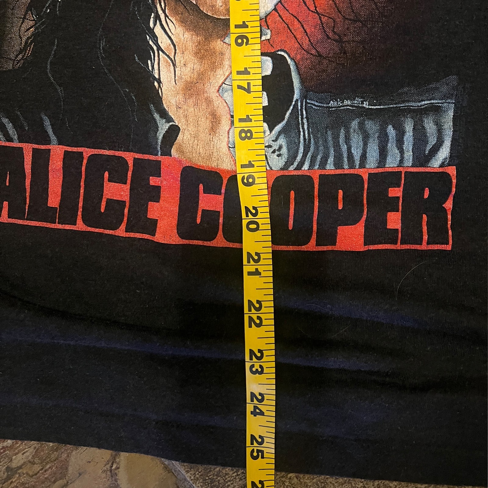 vintage 1980s Alice Cooper Trash band t shirt 50 cotton/50 poly size Large gallery